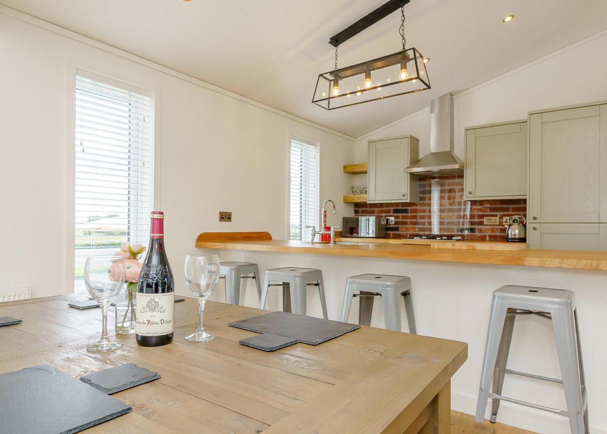 Winston Farm Lodges Horsley  Rum bild